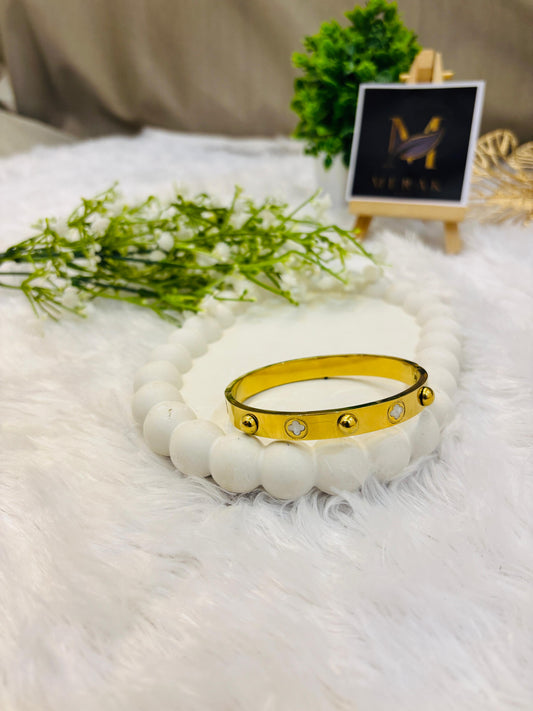 Royal Charm Kada