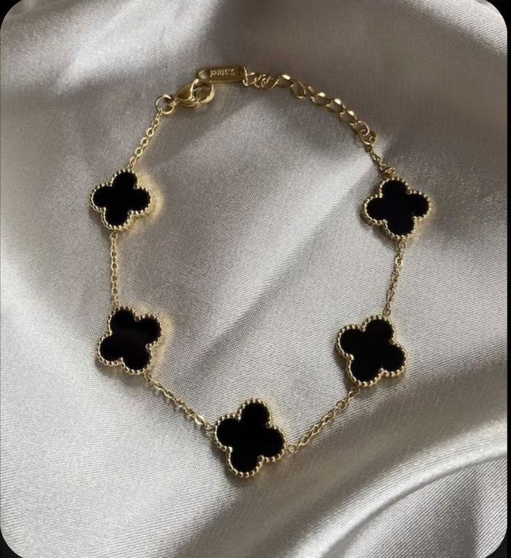 Royal Blue Clover Bracelet