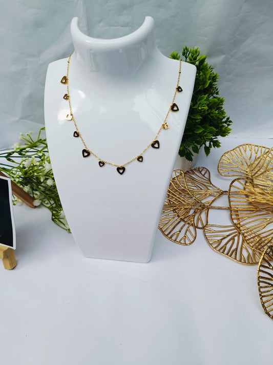 Ant tarnish “Dainty Heart Charm Necklace”